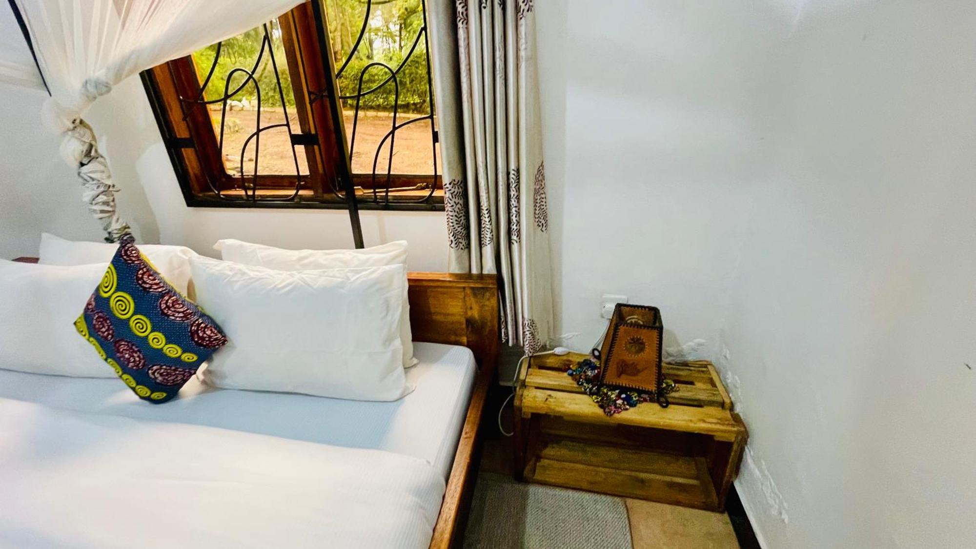 Sophie Homestay Моші Екстер'єр фото